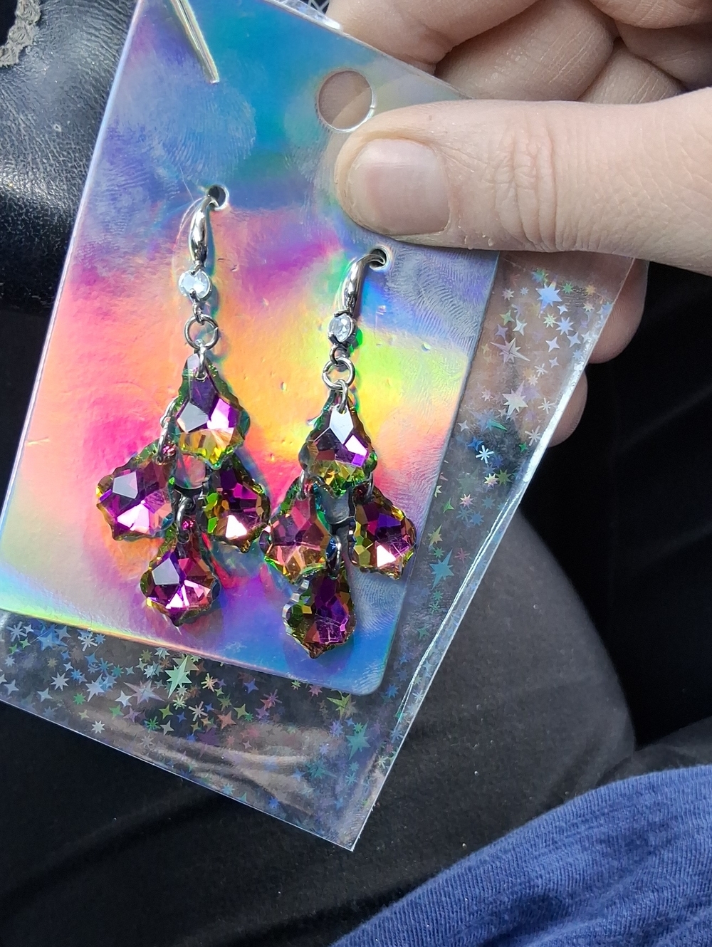 $8 Each Or Bundle 5/$20 Iridescent Purple Crystal Diameter IncapableDrop Earngs